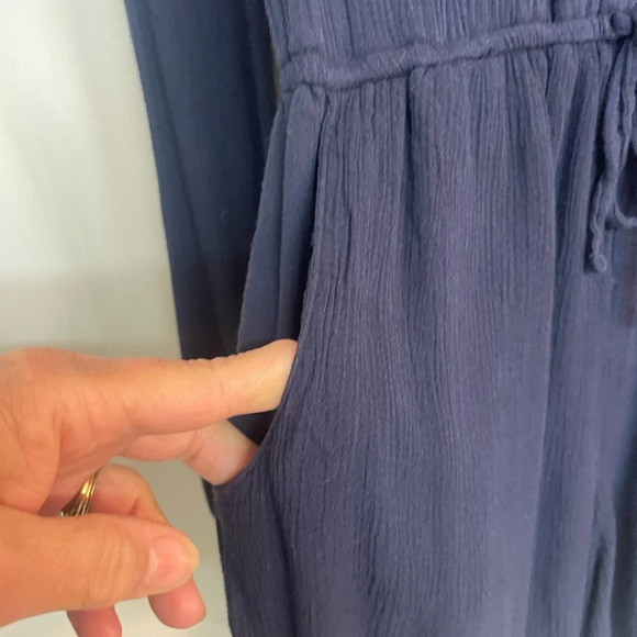 Hollister California navy romper with long sleeves  size XS - Picture 3 of 8